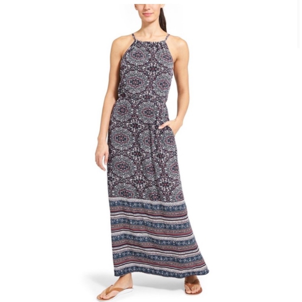 ATHLETA Island Life Maxi Halter Dress Paisley Print Blue Built in Bra L